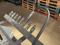 2020 reynaers aluminium profiel ponsinstallatie met pons unit en tooling - afbeelding 3 van  18