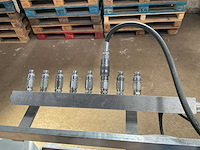 2020 reynaers aluminium profiel ponsinstallatie met pons unit en tooling - afbeelding 4 van  18