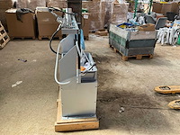 2020 reynaers aluminium profiel ponsinstallatie met pons unit en tooling - afbeelding 13 van  18