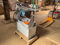 2020 reynaers aluminium profiel ponsinstallatie met pons unit en tooling - afbeelding 14 van  18