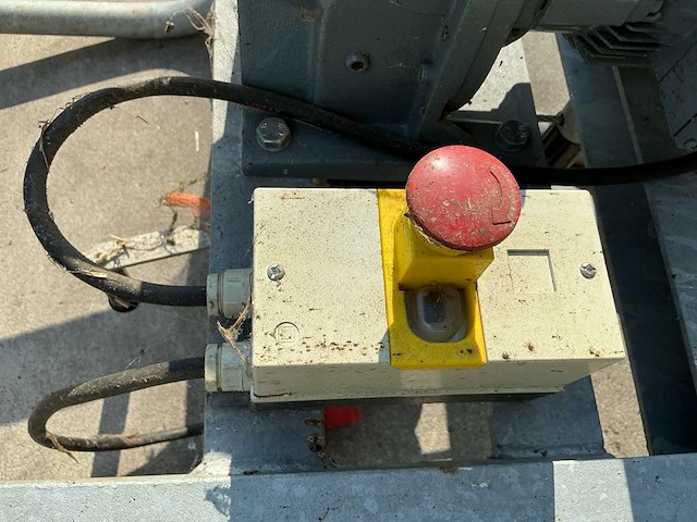 2020 rm 320 mestmixer - afbeelding 12 van  12