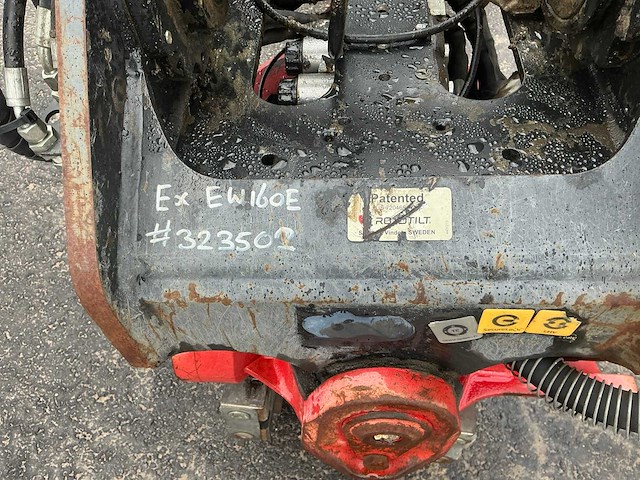 2020 rototilt r5 hydraulische roterende snelwissel - afbeelding 1 van  11