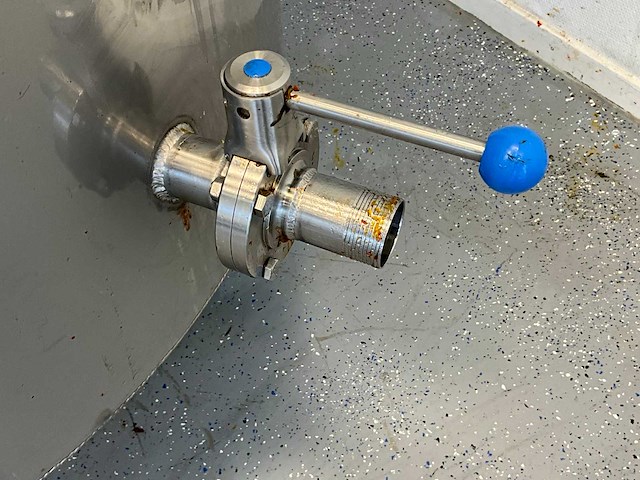 2020 rvs opslagtank met roerwerk - afbeelding 3 van  9