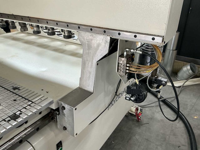 2020 scm morbidelli n100 cnc-freesmachine en boormachine - afbeelding 10 van  41