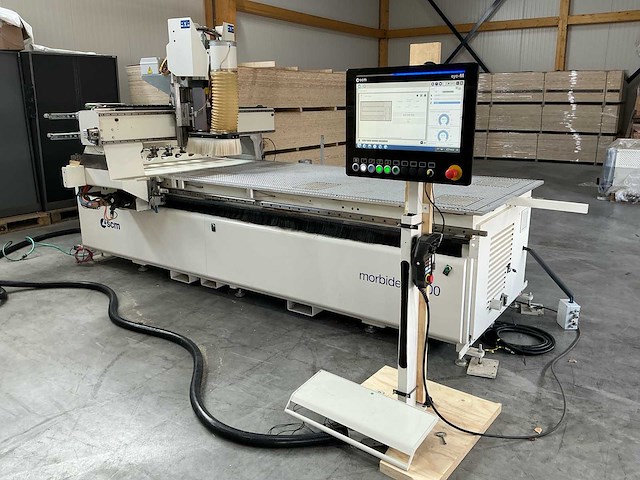 2020 scm morbidelli n100 cnc-freesmachine en boormachine - afbeelding 1 van  41