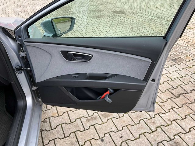 2020 seat leon st 1.6 tdi style ult.ed personenauto - afbeelding 19 van  35