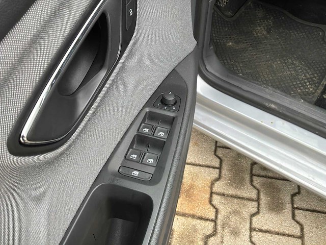 2020 seat leon st fl style 1.6 ultimate edition personenauto - afbeelding 2 van  46