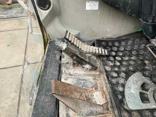 2020 sennebogen 821 mobiele overslagkraan - afbeelding 26 van  39