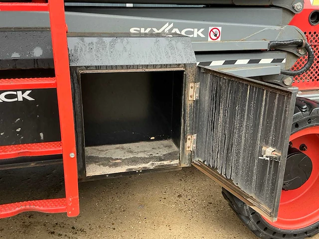 2020 skyjack sj9243 rt axldrive schaarhoogwerker - afbeelding 34 van  39