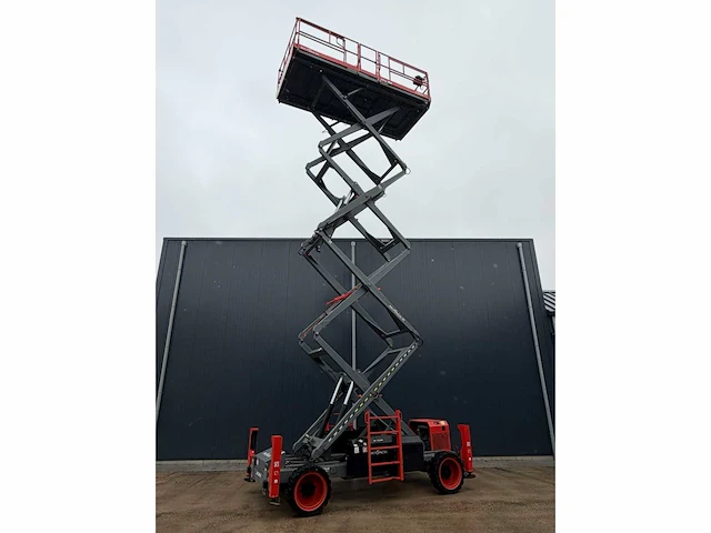 2020 skyjack sj9243 rt axldrive schaarhoogwerker - afbeelding 18 van  39