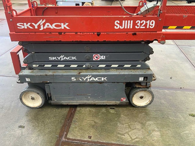 2020 skyjack sjiii 3219 schaarhoogwerker - afbeelding 18 van  20