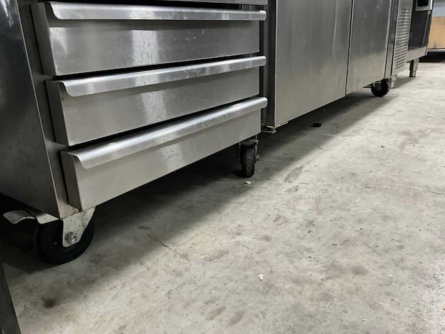 2020 skyrainbow thpz2610tn mobiele pizzawerkbank - afbeelding 13 van  13