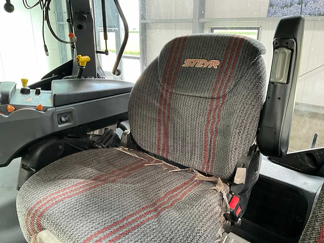 2020 steyr 4125 profi cvt ecotech vierwielaangedreven landbouwtractor - afbeelding 29 van  47