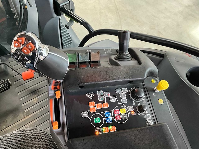 2020 steyr 4125 profi cvt ecotech vierwielaangedreven landbouwtractor - afbeelding 31 van  47