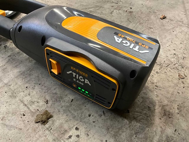 2020 stiga sps 700 ae & sbc 700 d ae 36 volt tuingereedschap - afbeelding 14 van  15