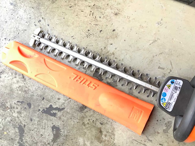 2020 stihl hsa 56 heggenschaar - afbeelding 4 van  4