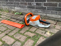 2020 stihl hsa56 heggenschaar - afbeelding 1 van  4