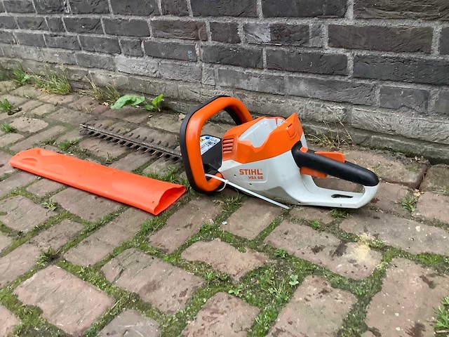2020 stihl hsa56 heggenschaar - afbeelding 2 van  4