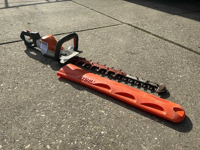 2020 stihl hsa94r heggenschaar - afbeelding 2 van  6
