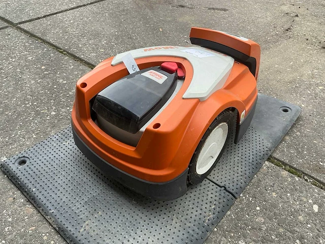 2020 stihl imow rmi 422.0 robotmaaier - afbeelding 3 van  9