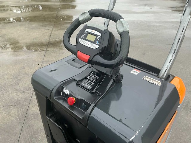 2020 still ltx 50 industriële trekker met hydraulisch ventiel - afbeelding 30 van  48