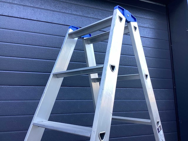 2020 sts trap a04anp/225 ladder en trap - afbeelding 4 van  7