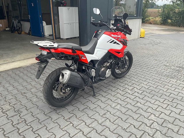 2020 suzuki - v-strom 1050 - motorcycle - afbeelding 11 van  13