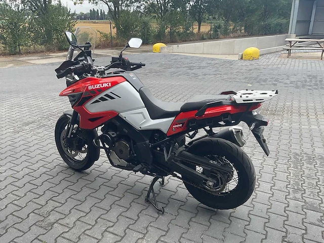 2020 suzuki - v-strom 1050 - motorcycle - afbeelding 8 van  13