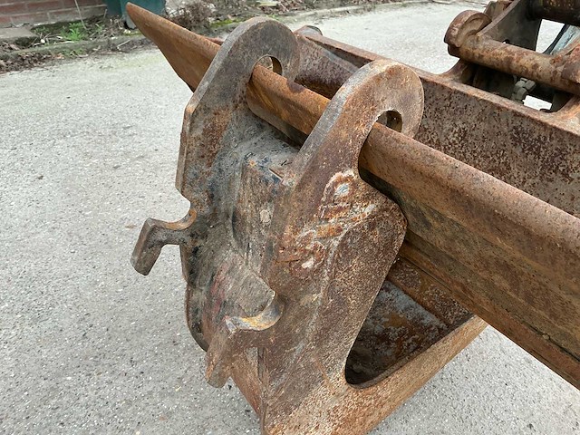 2020 takeuchi tb126 minigraafmachine - afbeelding 8 van  29