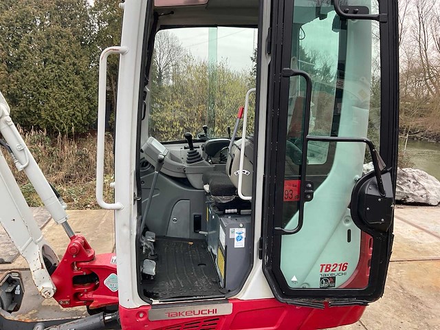 2020 takeuchi tb216 minigraafmachine cw 05 - afbeelding 13 van  29