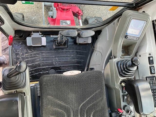 2020 takeuchi tb216 minigraafmachine - afbeelding 16 van  30