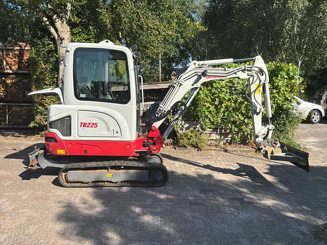 2020 takeuchi tb225 minigraafmachine - afbeelding 16 van  22