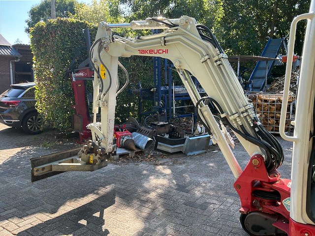 2020 takeuchi tb225 minigraafmachine - afbeelding 20 van  22