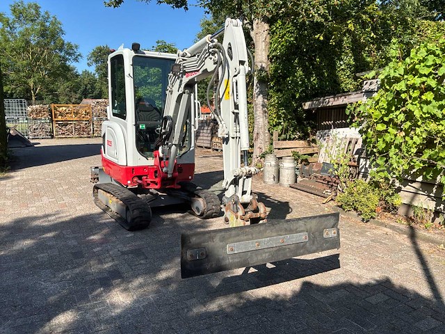 2020 takeuchi tb225 minigraafmachine - afbeelding 2 van  6