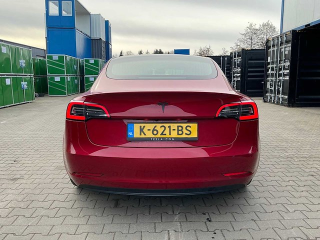2020 tesla model 3 standard range plus - afbeelding 22 van  23