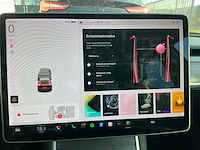 2020 tesla model 3 - afbeelding 14 van  30