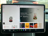 2020 tesla model 3 - afbeelding 15 van  30