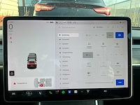 2020 tesla model 3 - afbeelding 17 van  30