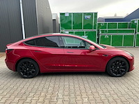 2020 tesla model 3 - afbeelding 27 van  30