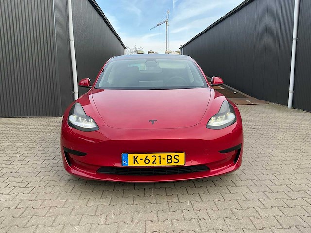 2020 tesla model 3 - afbeelding 28 van  30