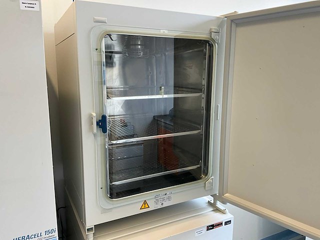 2020 thermo wetenschappelijke heracell 150i gp laboratorium co2-incubator (2x) - afbeelding 4 van  13