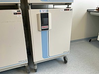 2020 thermo wetenschappelijke heracell 150i gp laboratorium co2-incubator (2x) - afbeelding 8 van  13