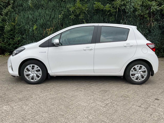 2020 toyota yaris 1.5 hybrid dynamic personenauto - afbeelding 12 van  34
