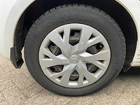2020 toyota yaris 1.5 hybrid dynamic personenauto - afbeelding 34 van  34