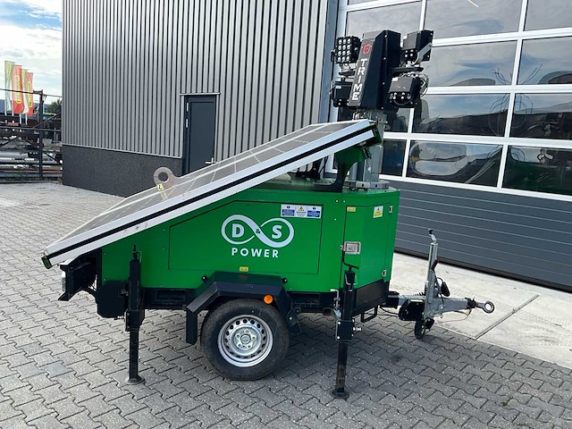 2020 trieme x-solar lichtmast led met zonnepaneel - afbeelding 14 van  18