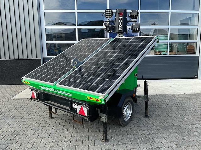 2020 trieme x-solar lichtmast led met zonnepaneel - afbeelding 15 van  23