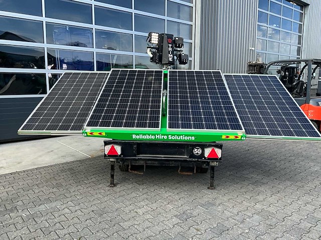 2020 trieme x-solar lichtmast led met zonnepaneel - afbeelding 20 van  23