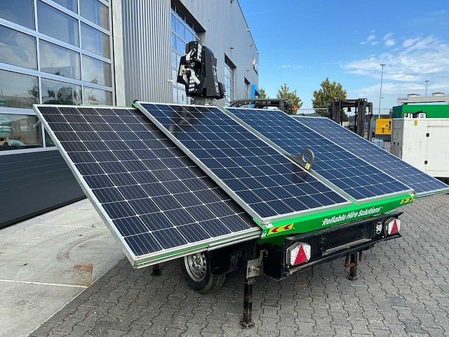 2020 trieme x-solar lichtmast led met zonnepaneel - afbeelding 21 van  23