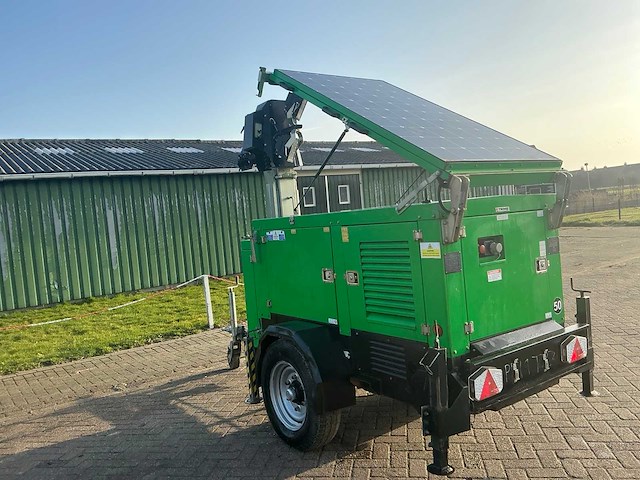 2020 trime x-solar hybrid bouwlamp - afbeelding 1 van  16