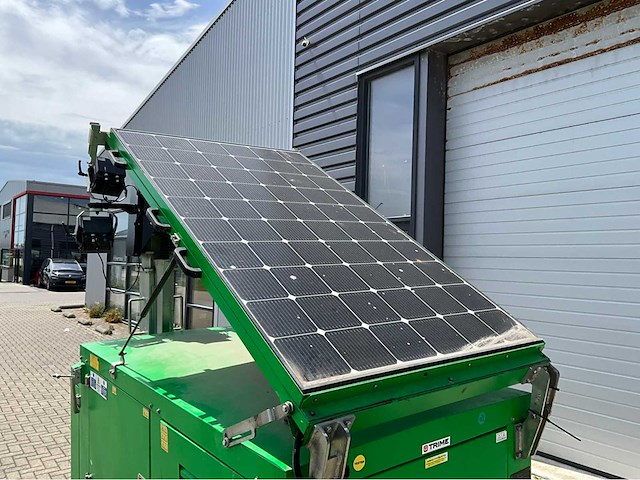 2020 trime x-solar hybrid mobiele lichtmast - afbeelding 16 van  19